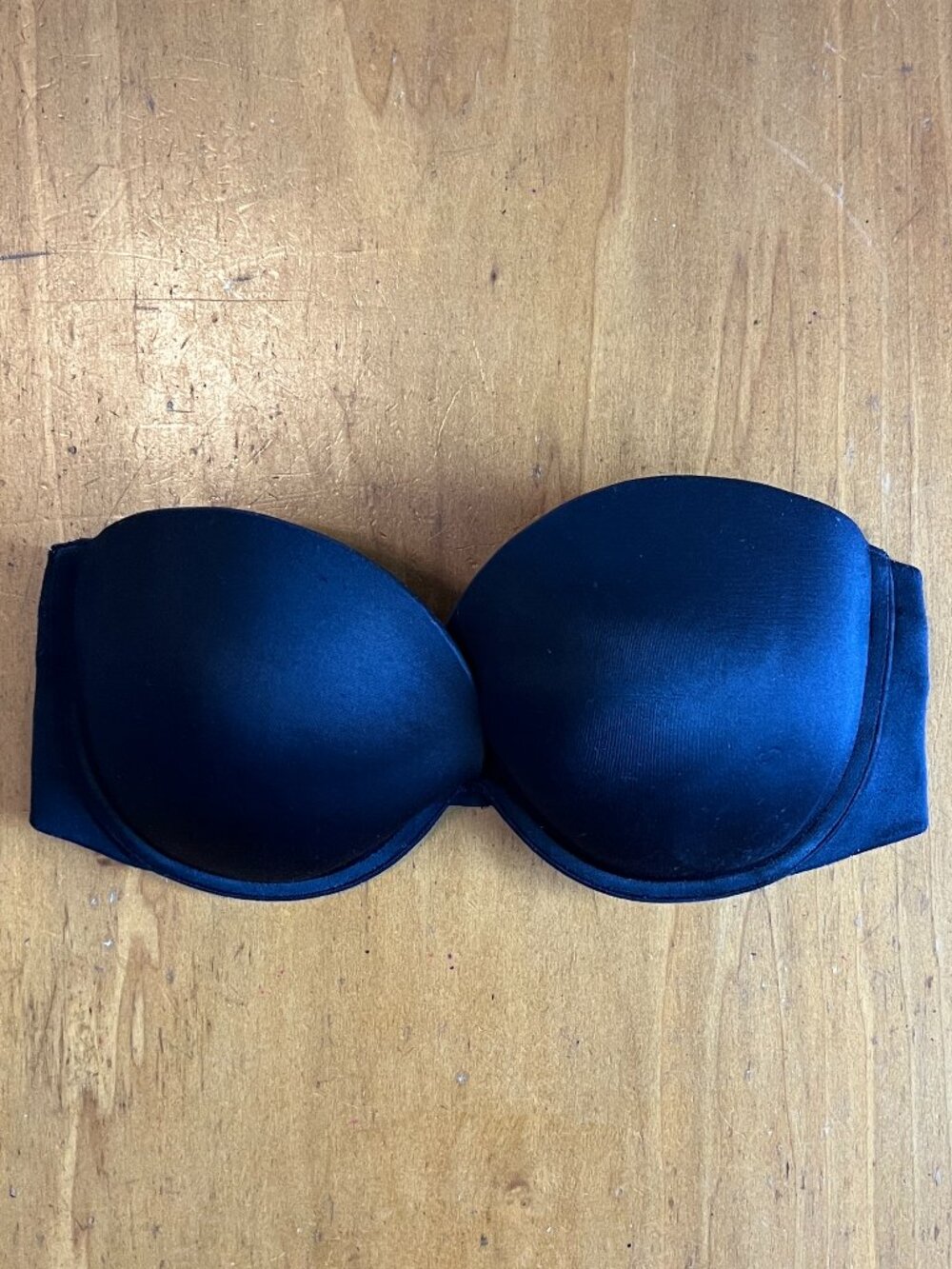 Victoria’s Secret Very Sexy Strapless Bra 34D Black
